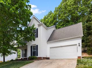 15027 Ashlight Dr, Charlotte, NC 28278