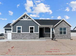 3828 W 2300 N, Clinton, UT 84015
