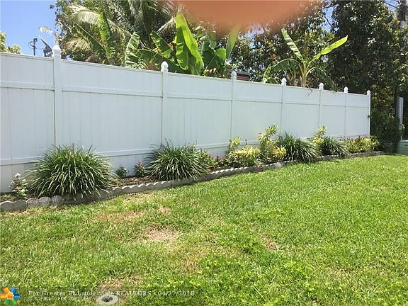 2nd image of 2900 NW 1st Ave