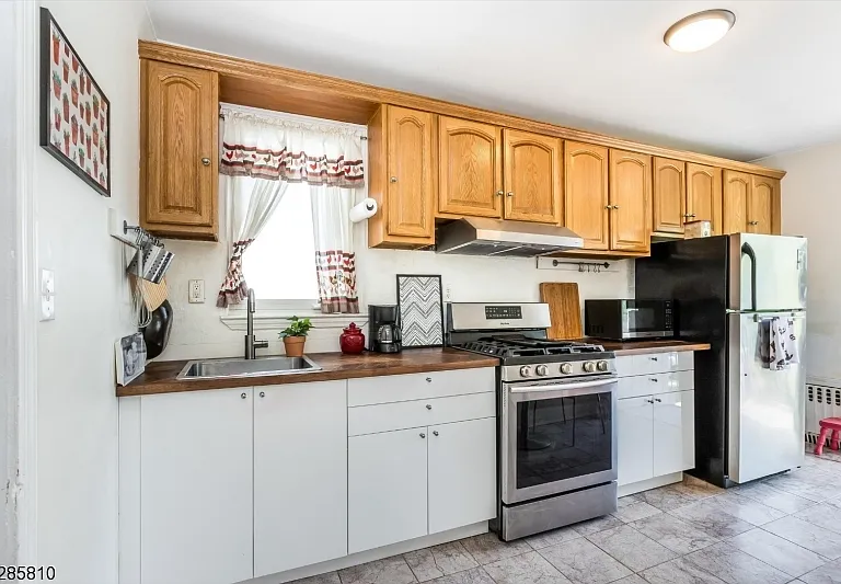 33 Linden Ave — Photo 12