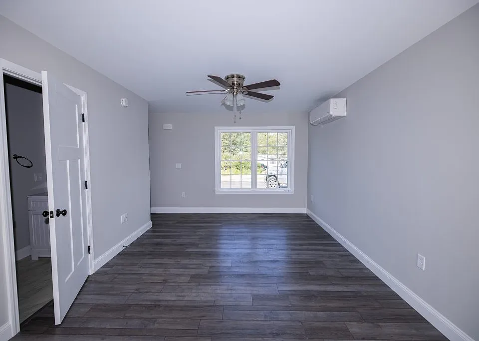419 Center Dr #2