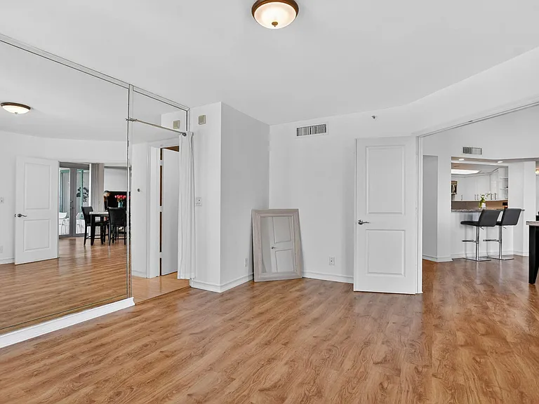 120 SE 5th Ave #520 — Photo 23