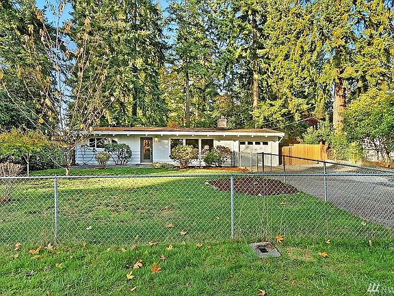 2nd image of 8226 NE 145th St