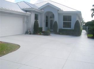 2516 SW Greenwich Way, Palm City, FL 34990