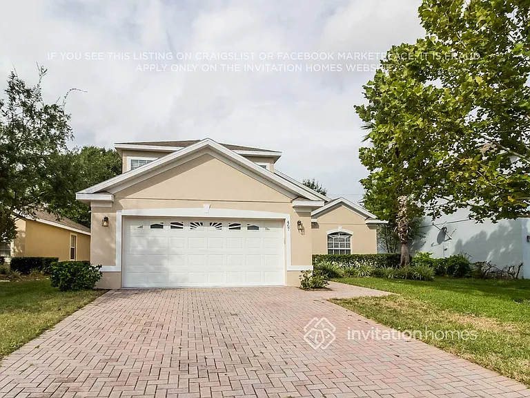 467 Sycamore Springs St — Photo 2
