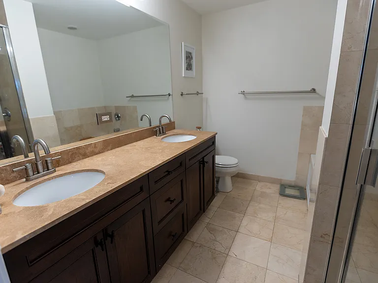 1903 W Diversey Pkwy #402 — Photo 4