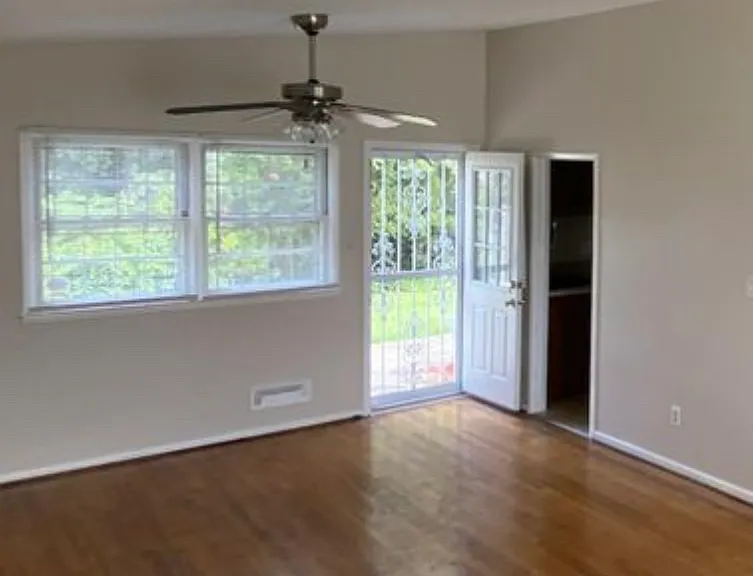 6920 Digby Rd — Photo 12