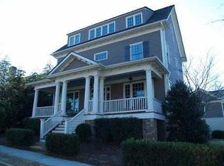 6830 Lullwater Rd, Cumming, GA 30040