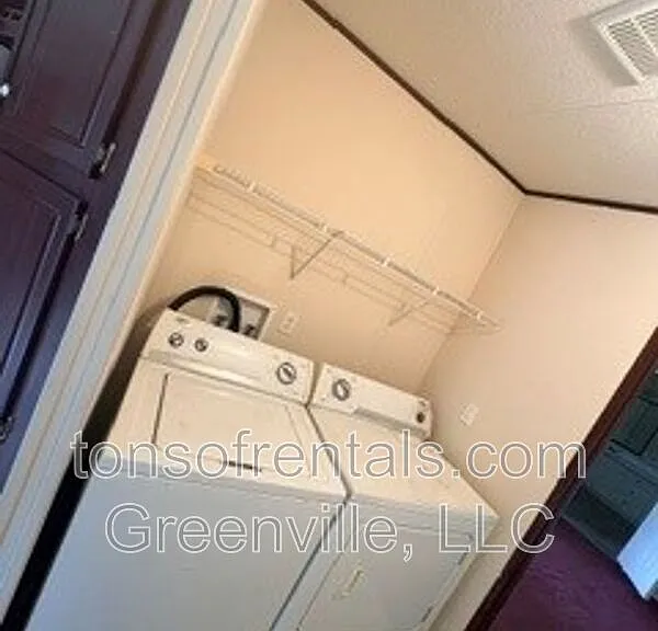 255 Pine Dr — Photo 7