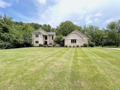 5403 Lenard Cir, Howell, MI, 48843