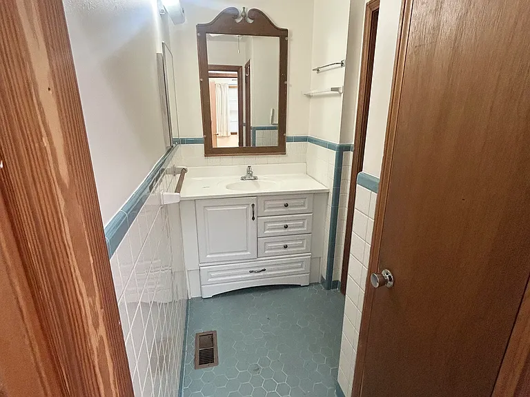 4508 Austin Ave NW — Photo 5