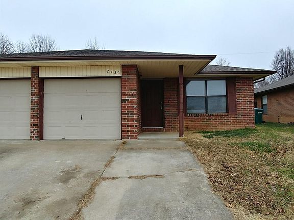 2nd image of 2424 W Yvonne Dr