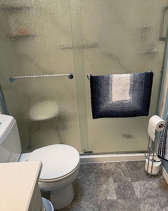 Main bath 