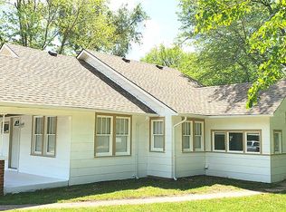 511 E 8th St, Harper, KS 67058