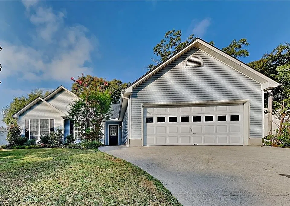 679 Fernstone Trl