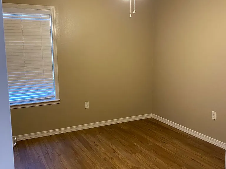 813 S Quincy Ave — Photo 5