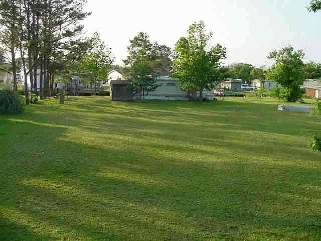 1st image of 127-135 Shell Dr