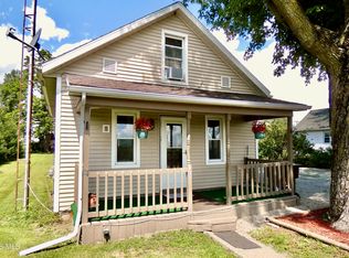 490 Fisher St, Napoleon, OH 43545