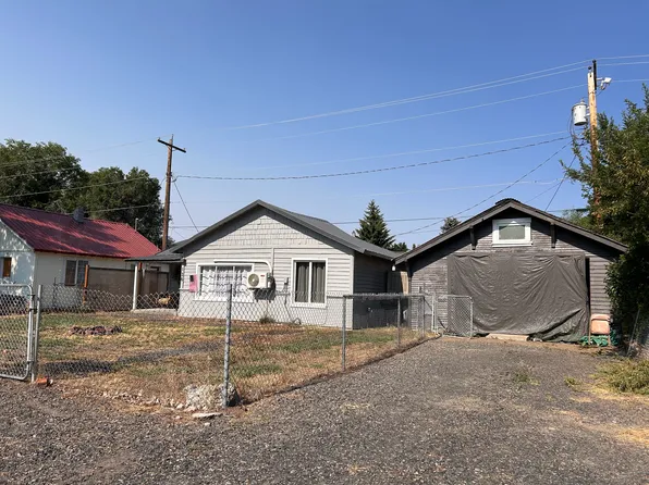 136 S Egan Ave, Burns, OR 97720