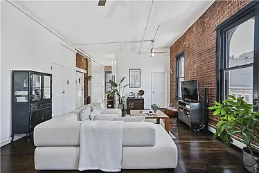 Rented by Avenue Sotheby's International Realty