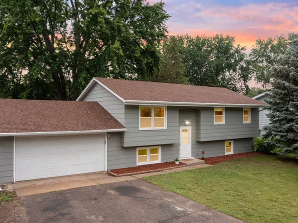 4853 104th Ave NE, Blaine, MN 55014