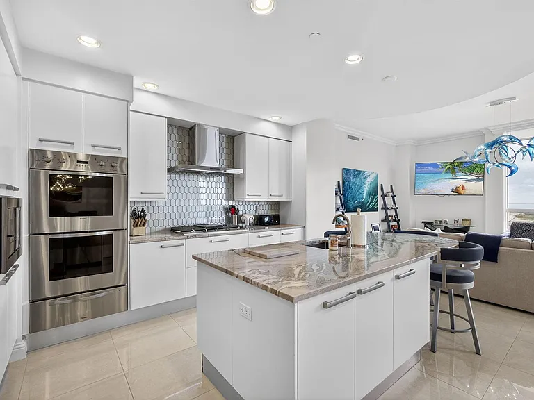3800 N Ocean Dr #2050 — Photo 10