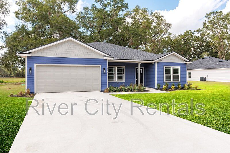 1st image of 4620 SE 8th Ave