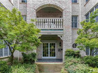 534 W Barbee Chapel Rd #534, Chapel Hill, NC 27517