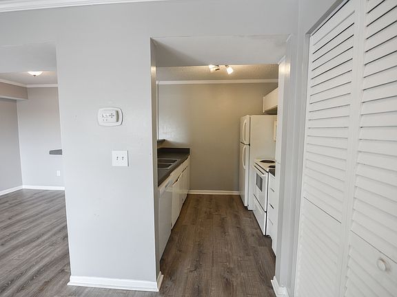 3rd image of 455 Alt 19 S APT 244