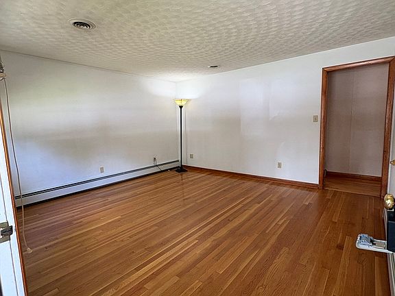 2nd image of 175 Dana Ave