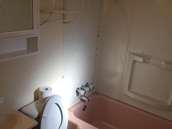5th image of 228 Olen Dr APT E
