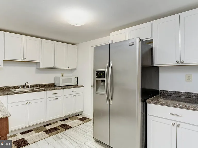 7465 Browns Bridge Rd — Photo 32
