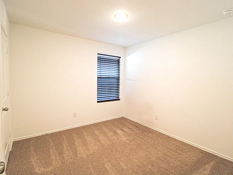 3642 Millbrook Way — Photo 21