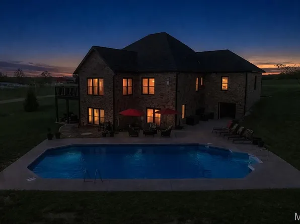 145 Saddlebrooke Rdg, Jackson, MO 63755