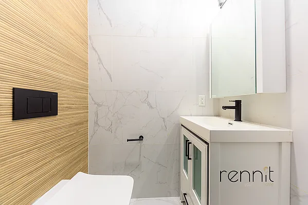 Rented by Rennit Inc. | media 7