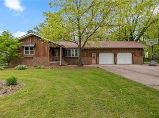 11811 Robson Rd, Grafton, OH 44044