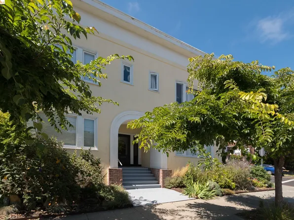 2525 Ashby Ave APT 2, Berkeley, CA 94705