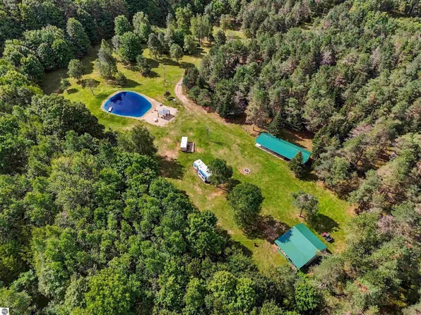 4645 S 23rd Rd, Boon, MI 49618