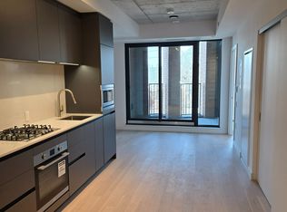 1736 Bayview Ave #227, Toronto, ON M4G 3C4