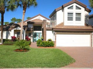 9 Grey Wing Pt, Naples, FL 34113