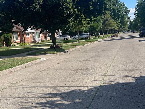 5th image of 20251 Stout St