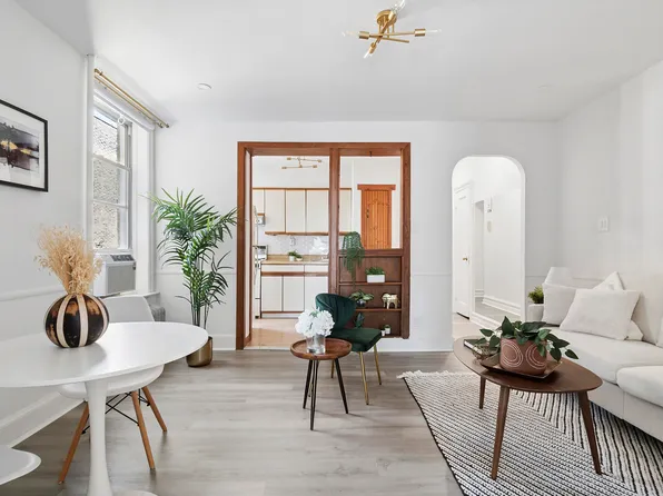 712 45th Street image 1 of 7