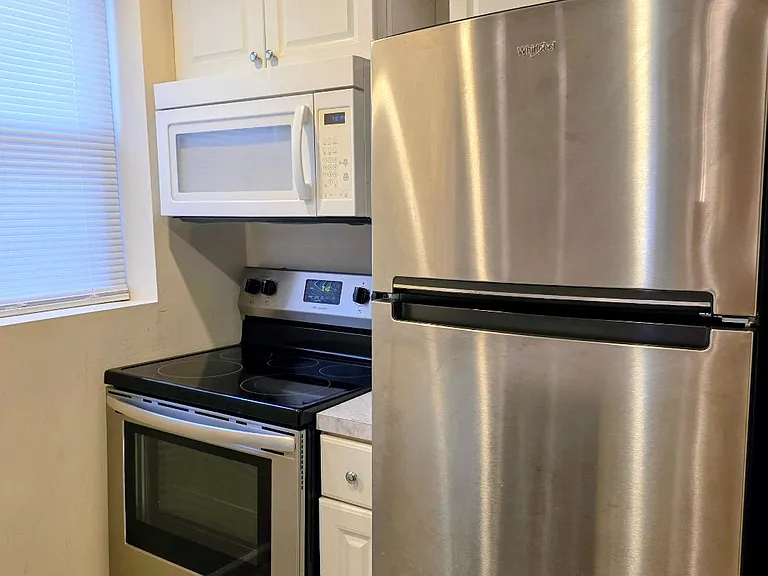 436 E Fort Ave — Photo 4