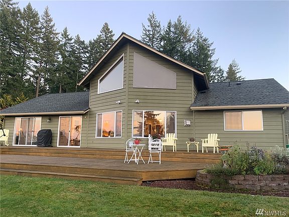 2nd image of 84 E Cozy Crest Ln