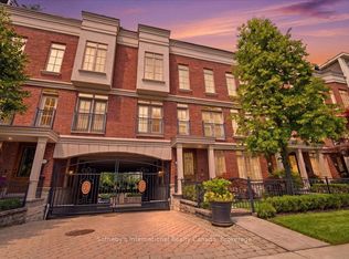 339 Randall St, Oakville, ON L6J 1R3