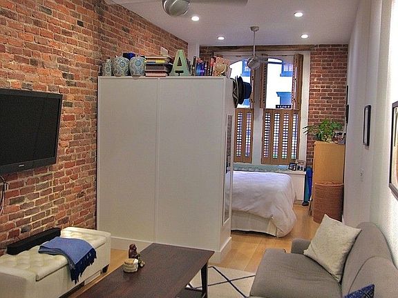 2nd image of 225 W 10th St APT A