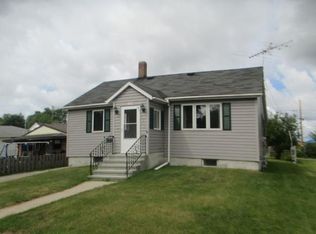 1809 17th St, Menominee, MI 49858