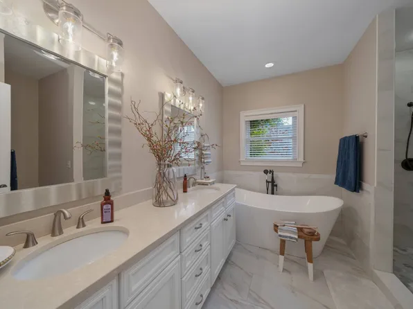 172 Woodmont Blvd #D, Nashville, TN 37205