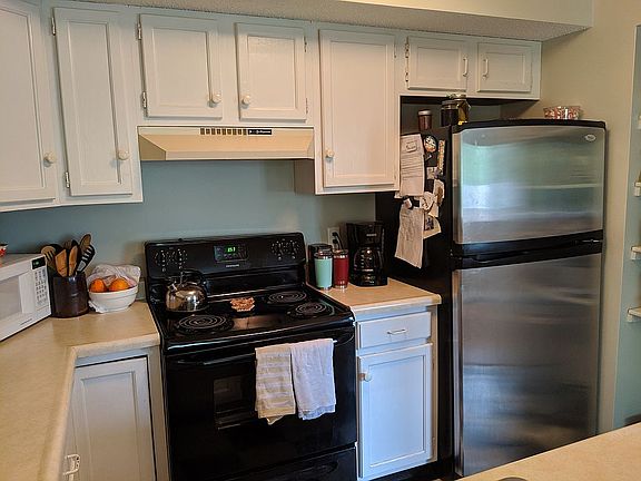 5th image of 5527 S 31st St APT 7