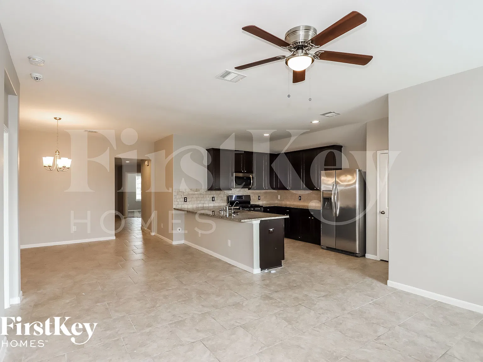3 bed, 2.0 bath, 1531 sqft, $2,105 — Photo 4